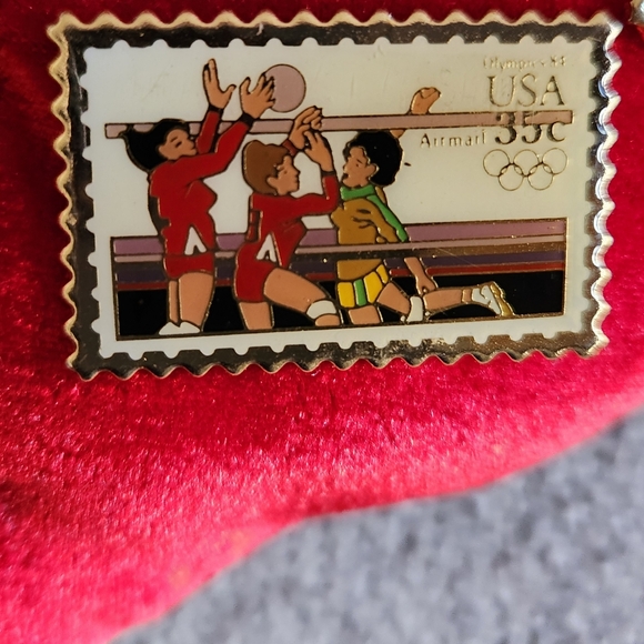 Olympic Post Office commemorative pins. - Picture 9 of 9